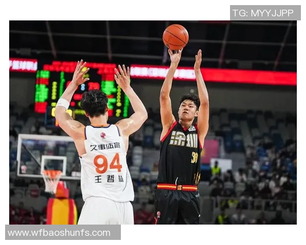 深圳篮球队实力大变革引发热议球迷期待新赛季精彩表现