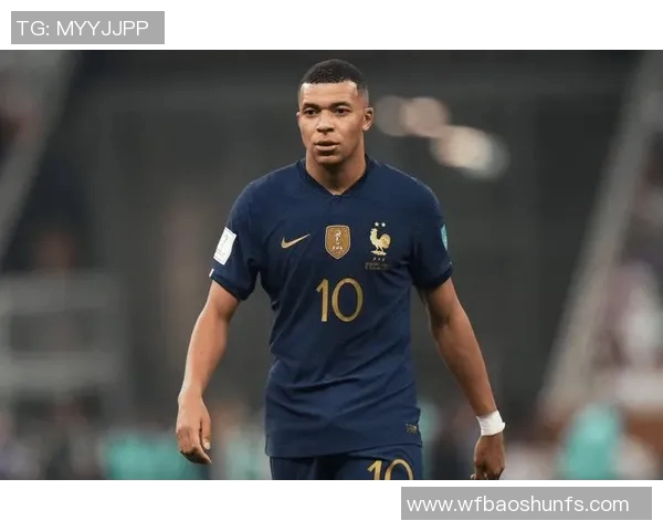 姆巴佩领衔法国队冲击世界杯冠军前景分析及个人发展路径探讨 姆巴佩领衔法国队冲击世界杯冠军前景分析及个人发展路径探讨