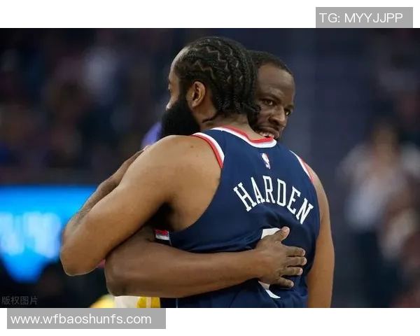 金州勇士与洛杉矶快船激战正酣谁将赢得这场西部对决的荣耀