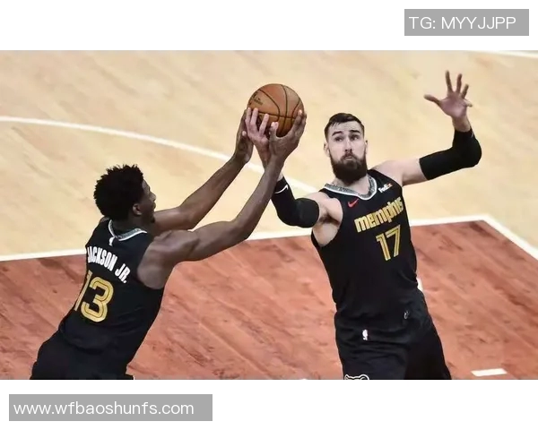 马刺队在季后赛中横扫灰熊队展现强大实力再度晋级 马刺队在季后赛中横扫灰熊队展现强大实力再度晋级