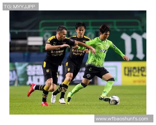 京城对决枥木球队激情碰撞展现足球魅力与实力较量