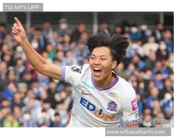 广岛三箭与墨尔本胜的精彩对决揭示亚洲足球的魅力与竞争力 广岛三箭与墨尔本胜的精彩对决揭示亚洲足球的魅力与竞争力